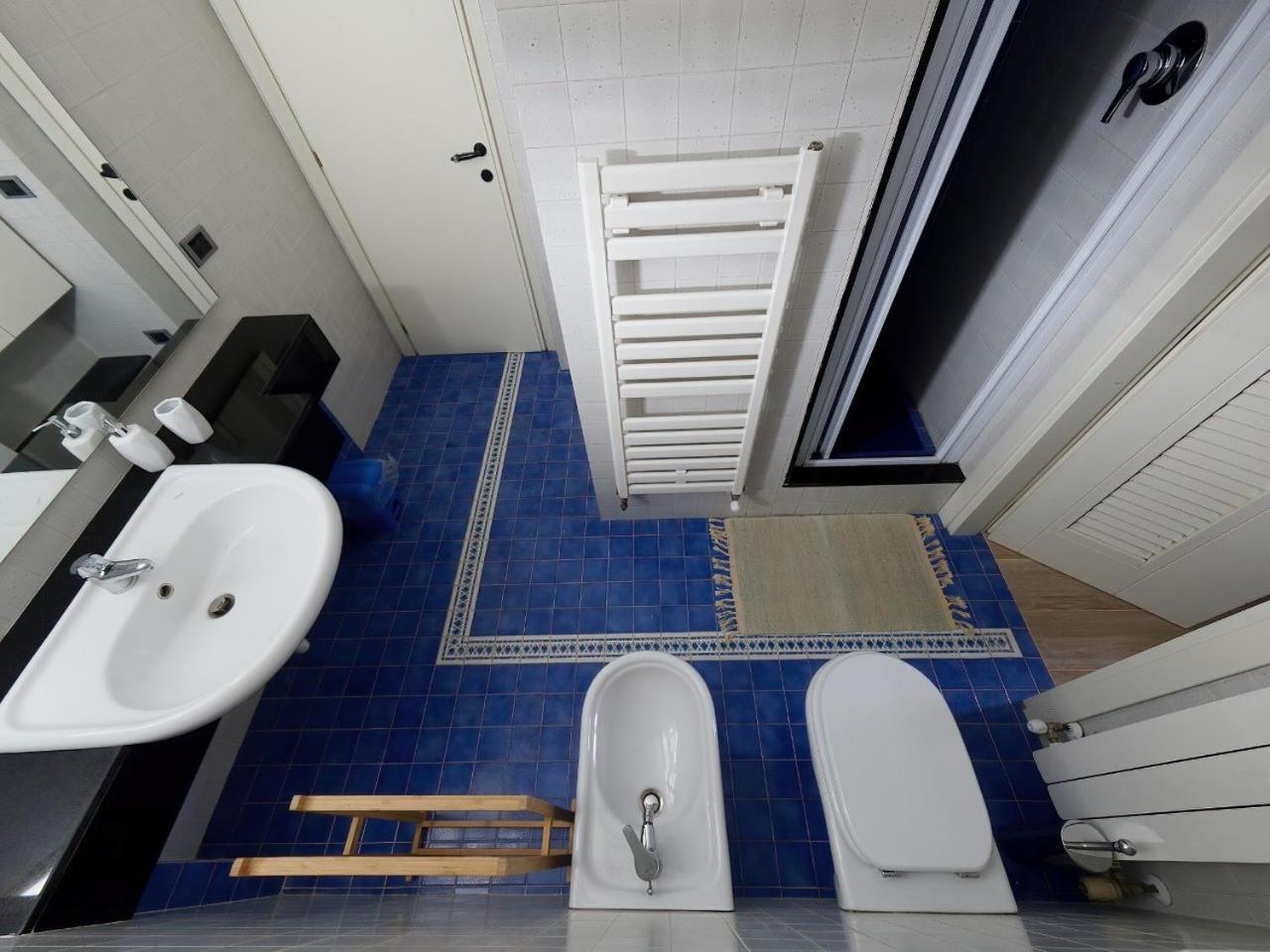 Apartment Utilia Into The Wild *